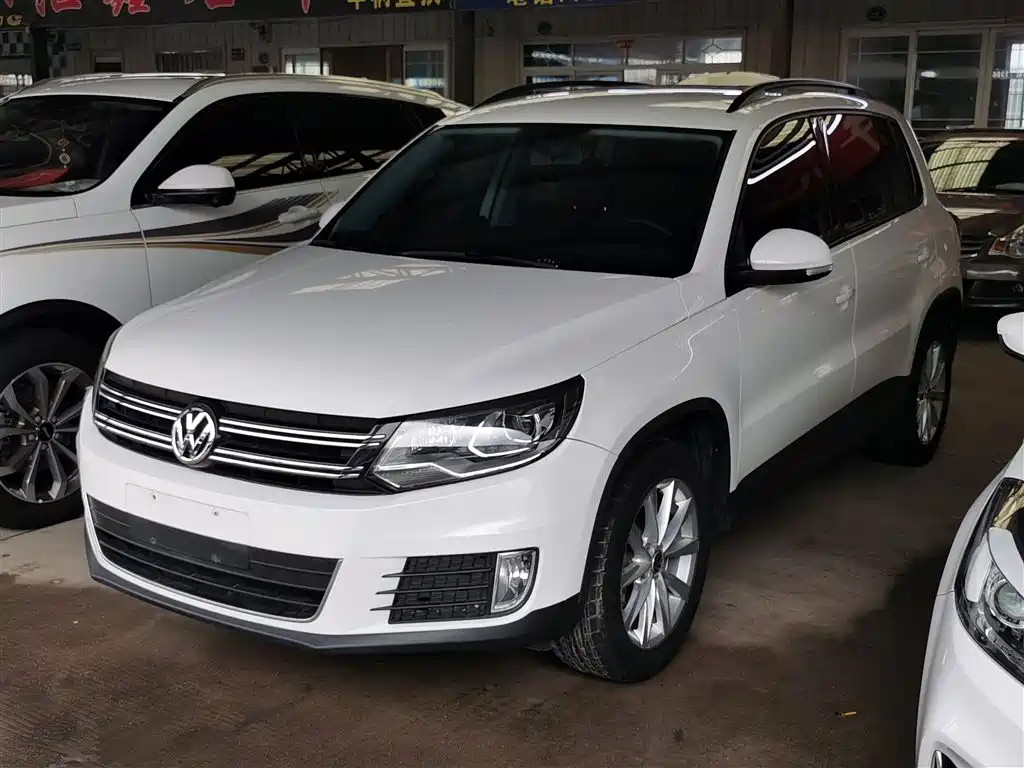 Volkswagen Tiguan 2015 1.8TSI AT Comfort