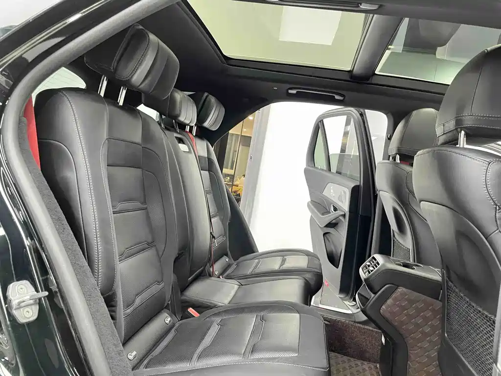 Mercedes-Benz GLE AMG — миниатюра 7