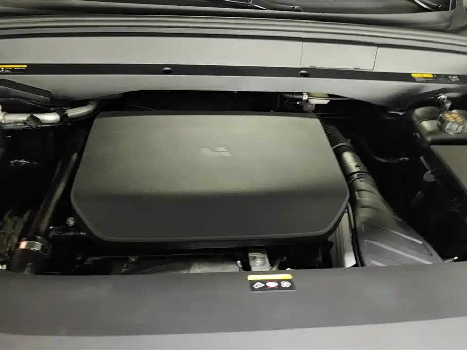 Li Auto L8 2023 Air