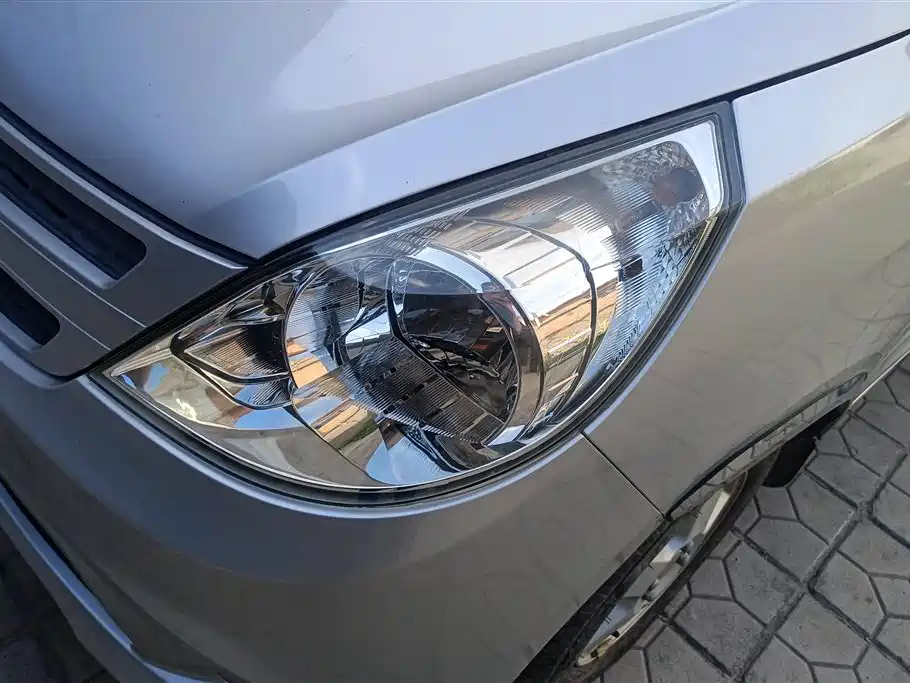 Wuling Zhiguang V — миниатюра 5