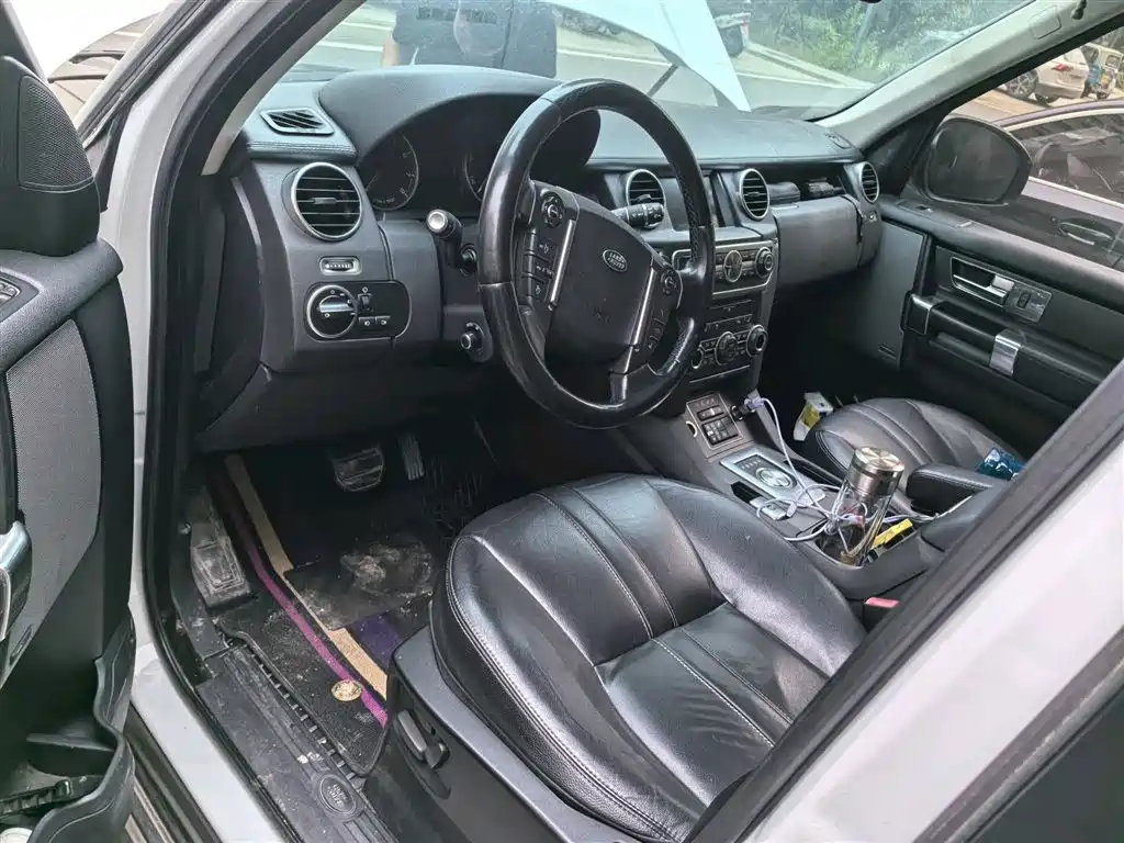 Land Rover Discovery 2015 3.0 SC V6 HSE