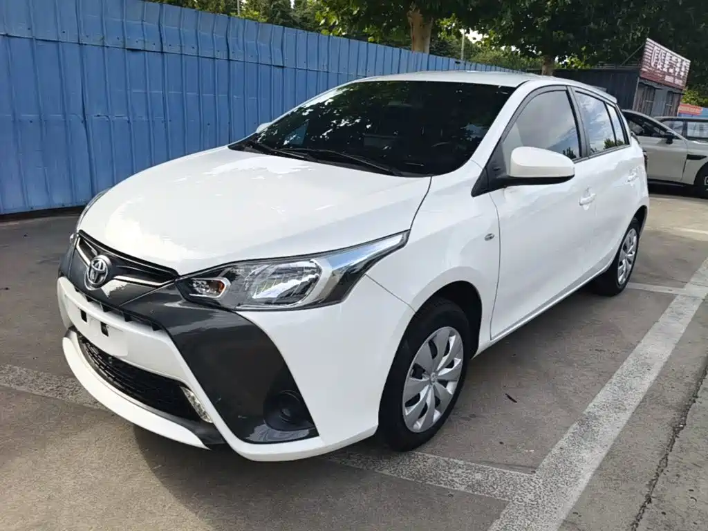 Toyota Yaris L