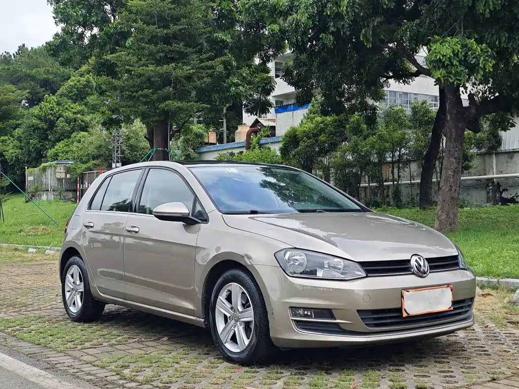 Volkswagen Golf — миниатюра 4