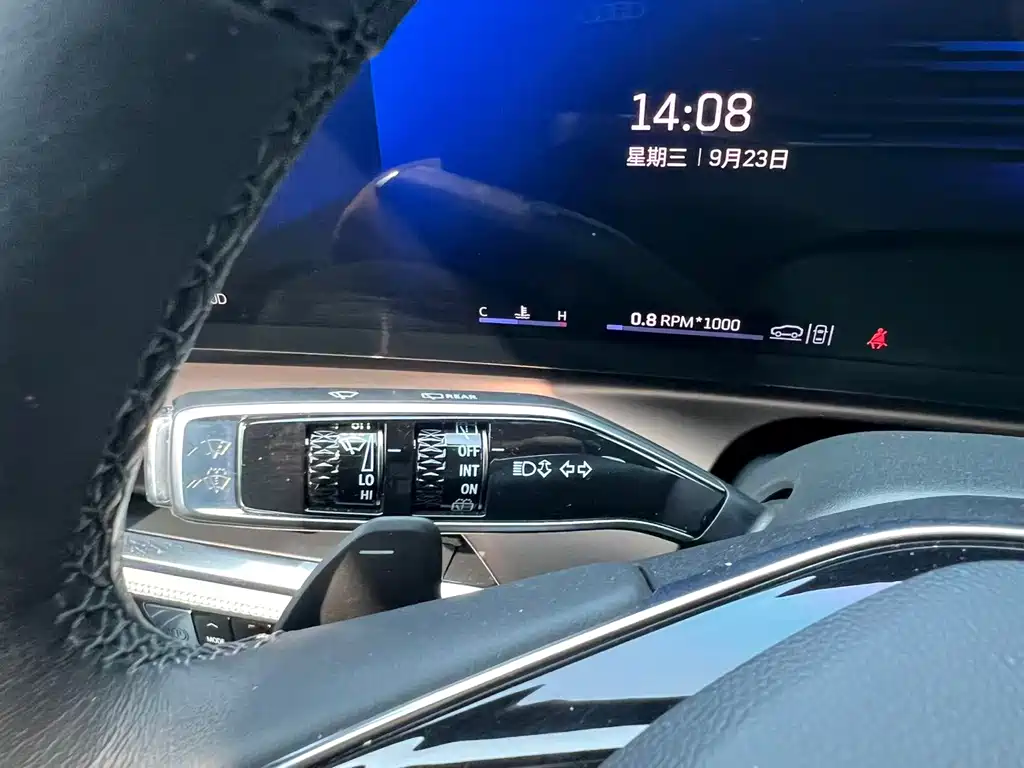 Cadillac GT4 — миниатюра 8