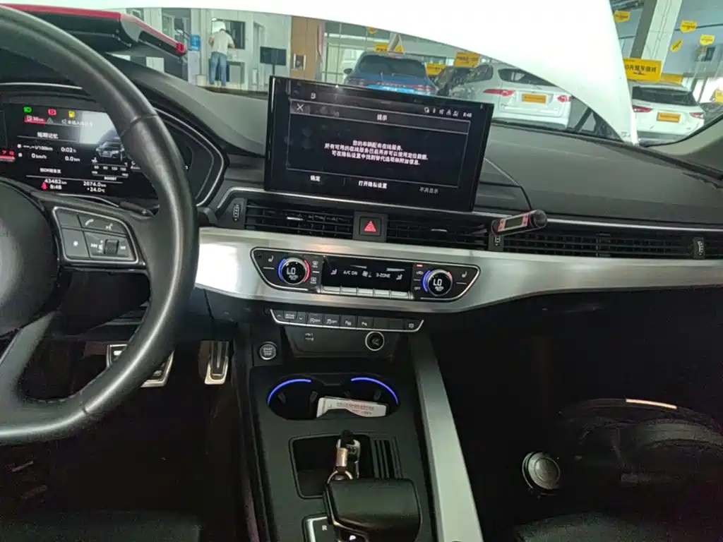 Audi A4L — миниатюра 13
