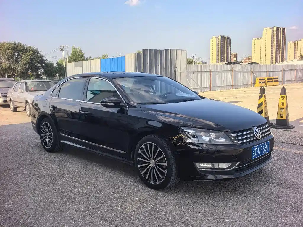 Volkswagen Passat — миниатюра 4