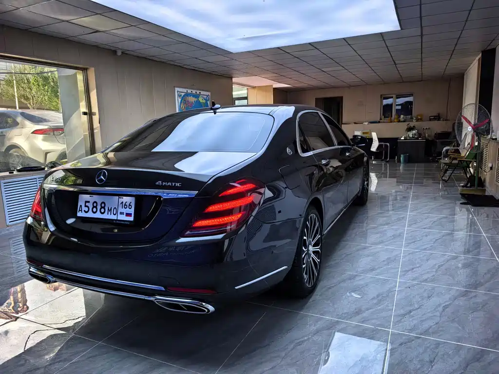 Mercedes-Benz S-Class — миниатюра 6