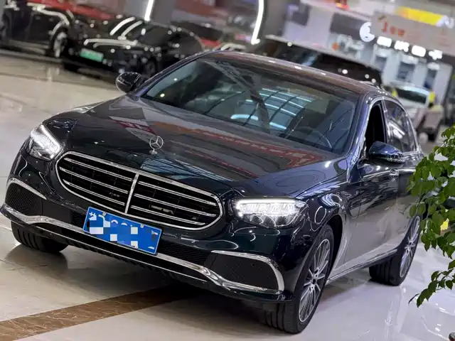 MERCEDES-BENZ  E CLASS 2024