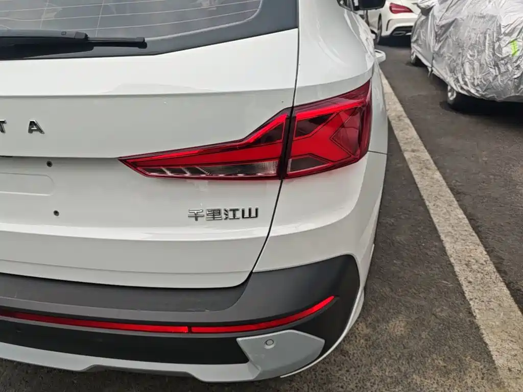 Jetta VS7 — миниатюра 8