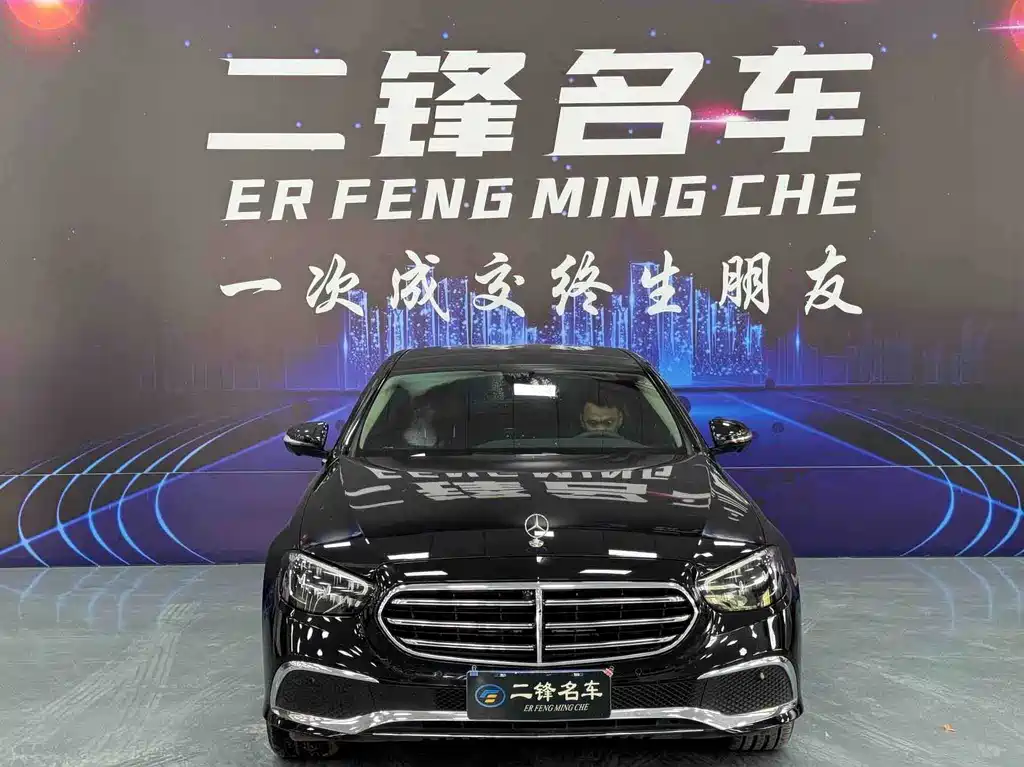 Mercedes-Benz E-Class — миниатюра 2