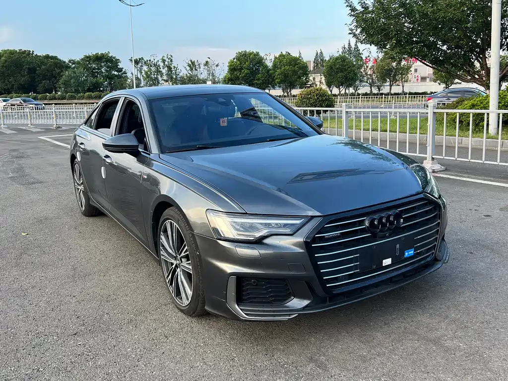 Audi A6L 2019 55 TFSI quattro Premium