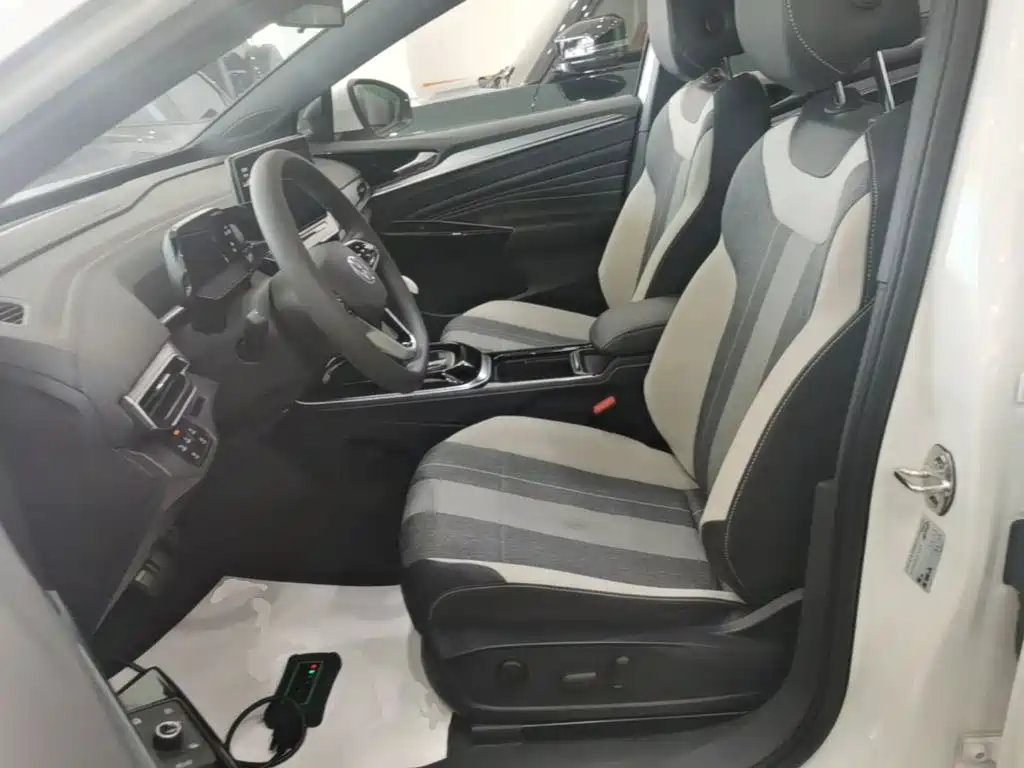 Volkswagen ID.4 Crozz — миниатюра 15