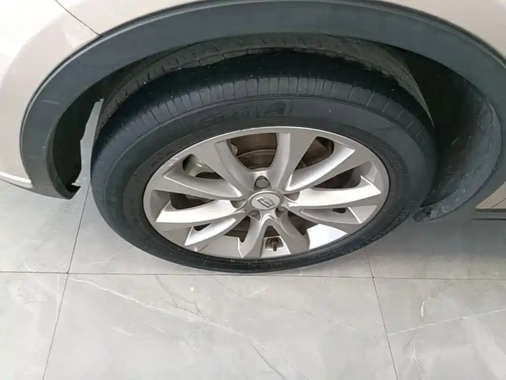 Geely Emgrand GS — миниатюра 23