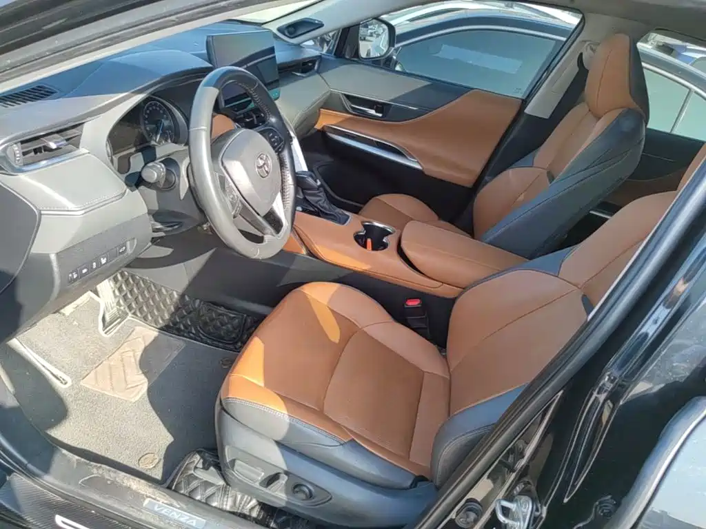 Toyota Venza — миниатюра 15