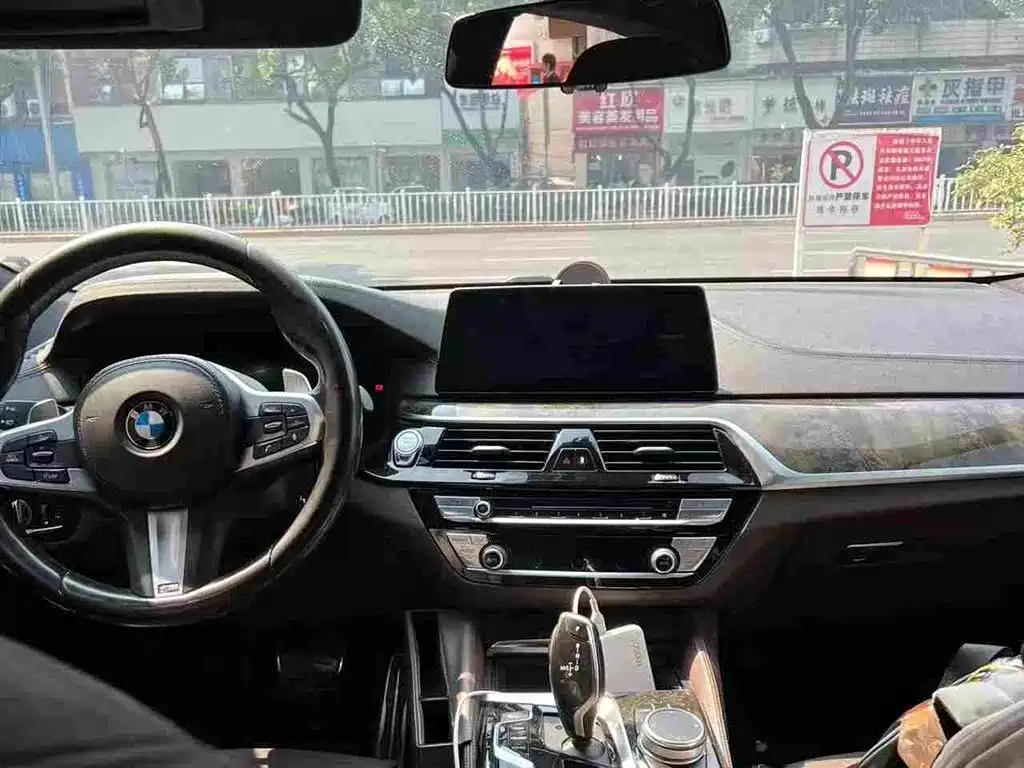 BMW 6 Series GT — миниатюра 5