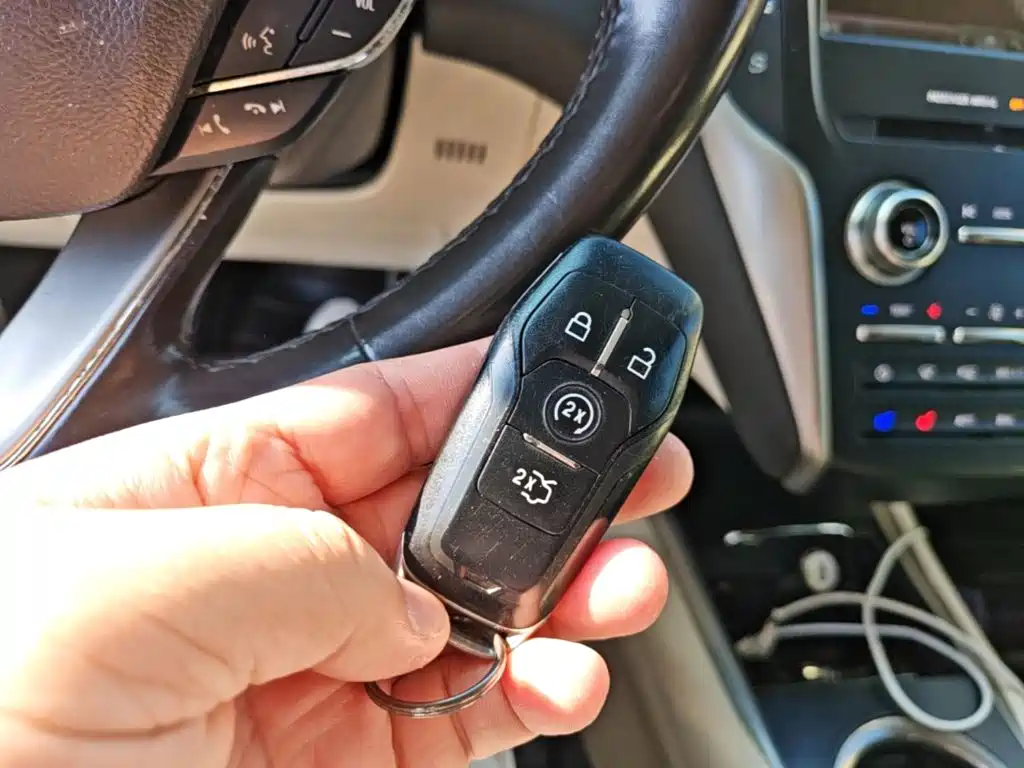 Lincoln MKC — миниатюра 9