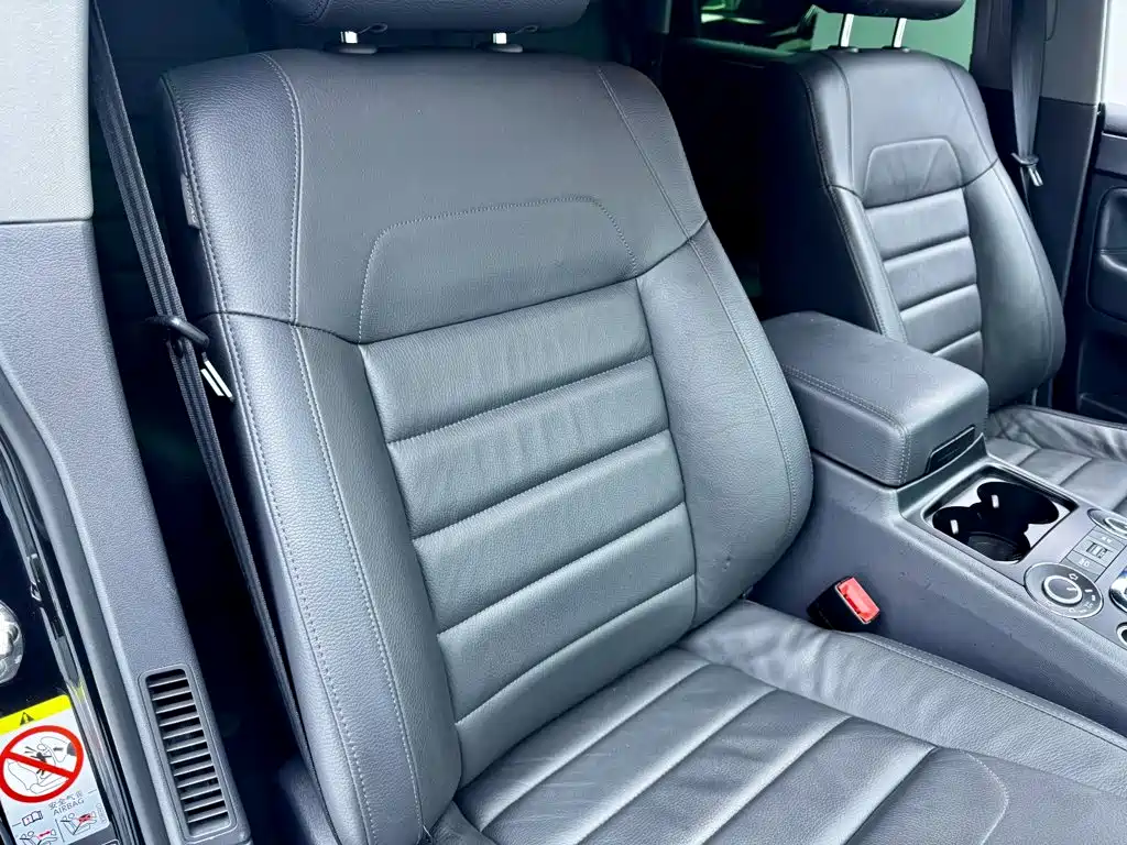 Volkswagen Touareg — миниатюра 16