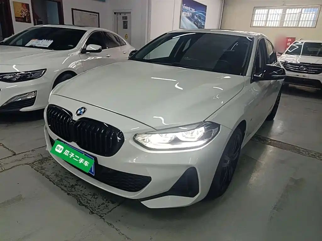 BMW 1 Series 2023