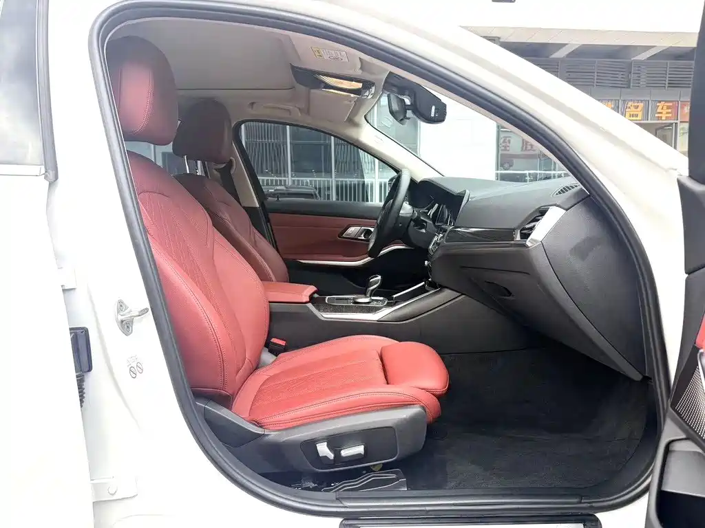 BMW 3 Series — миниатюра 9