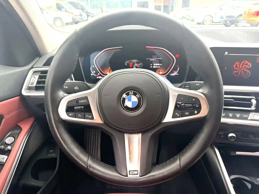BMW 3 Series — миниатюра 11