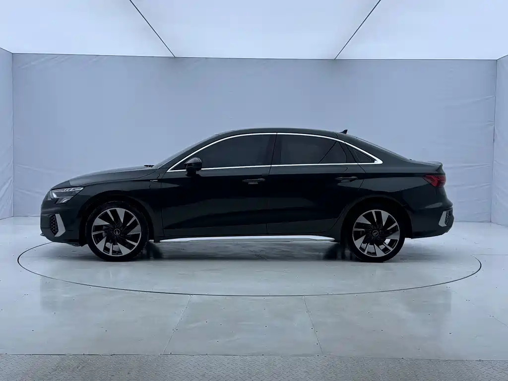 Audi A3 — миниатюра 8