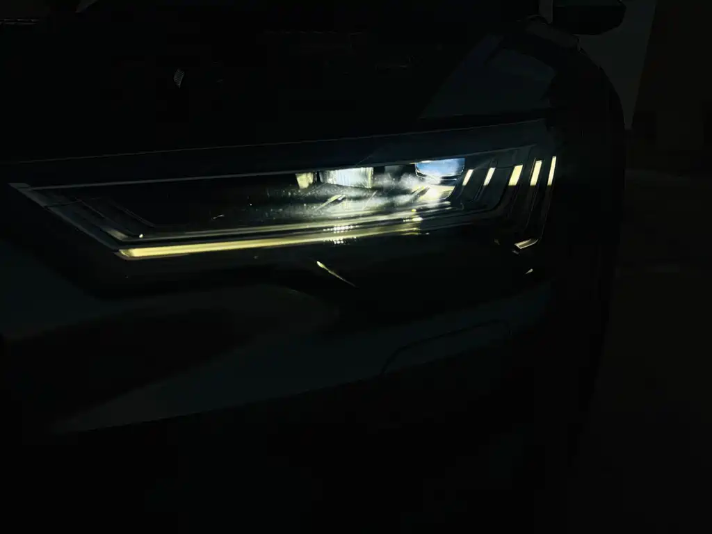 Audi A6 (Import) — миниатюра 19