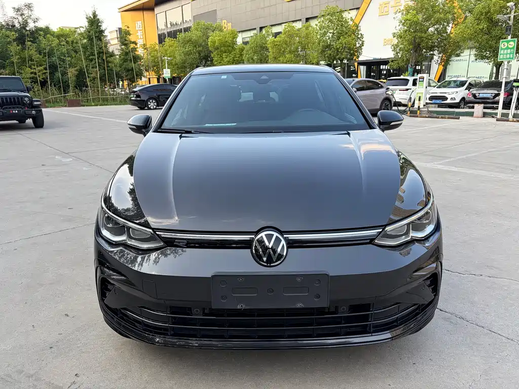 Volkswagen Golf — миниатюра 2