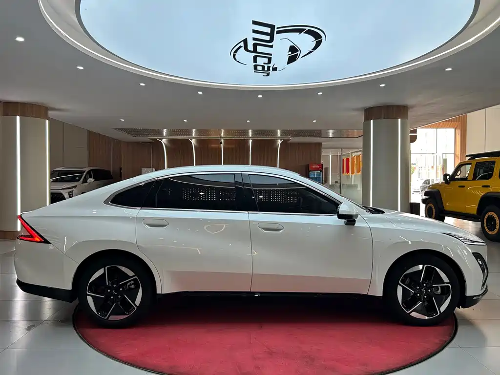 Wuling Xingguang — миниатюра 4