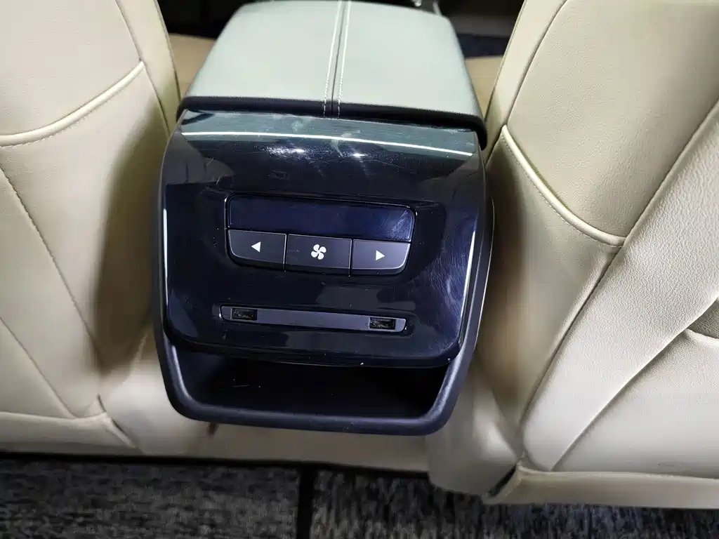Wuling Victory — миниатюра 9