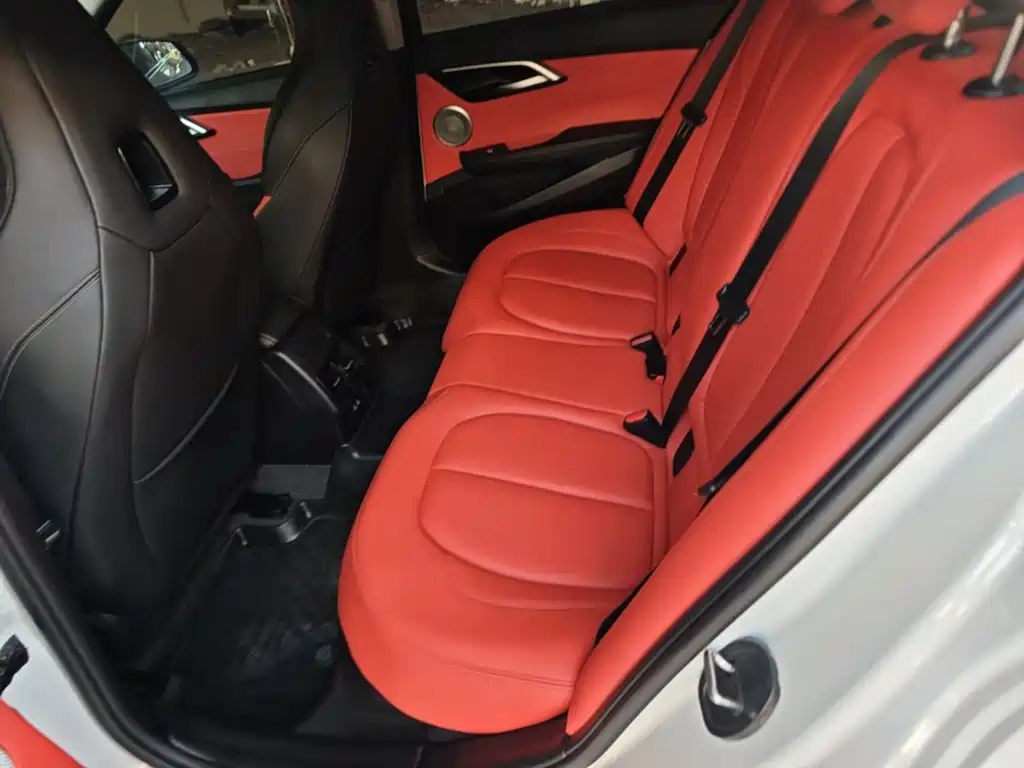 BMW 1 Series — миниатюра 17