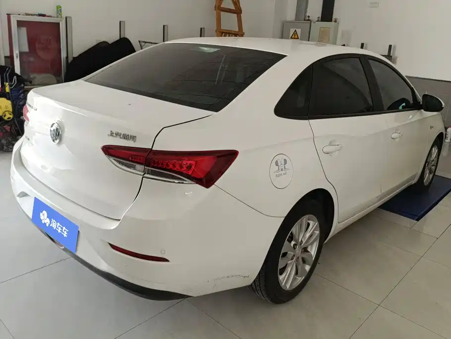 Buick Excelle — миниатюра 3