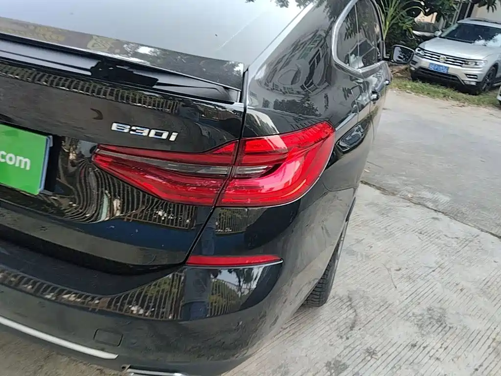 BMW 6 Series GT — миниатюра 8