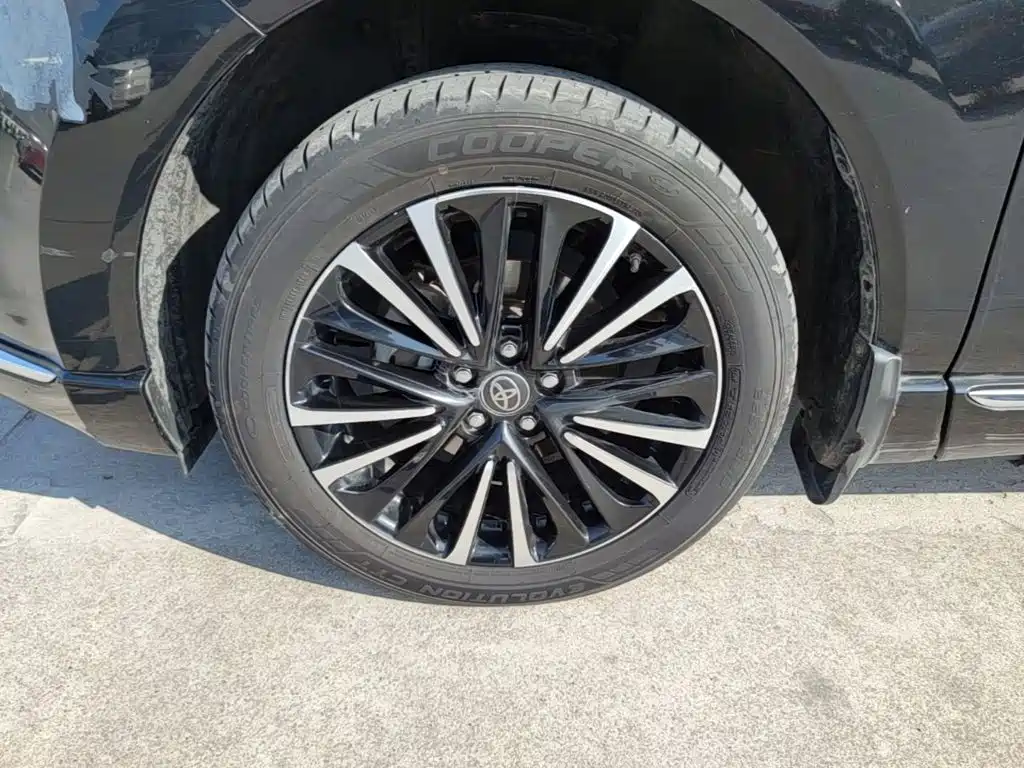 Toyota Venza — миниатюра 23