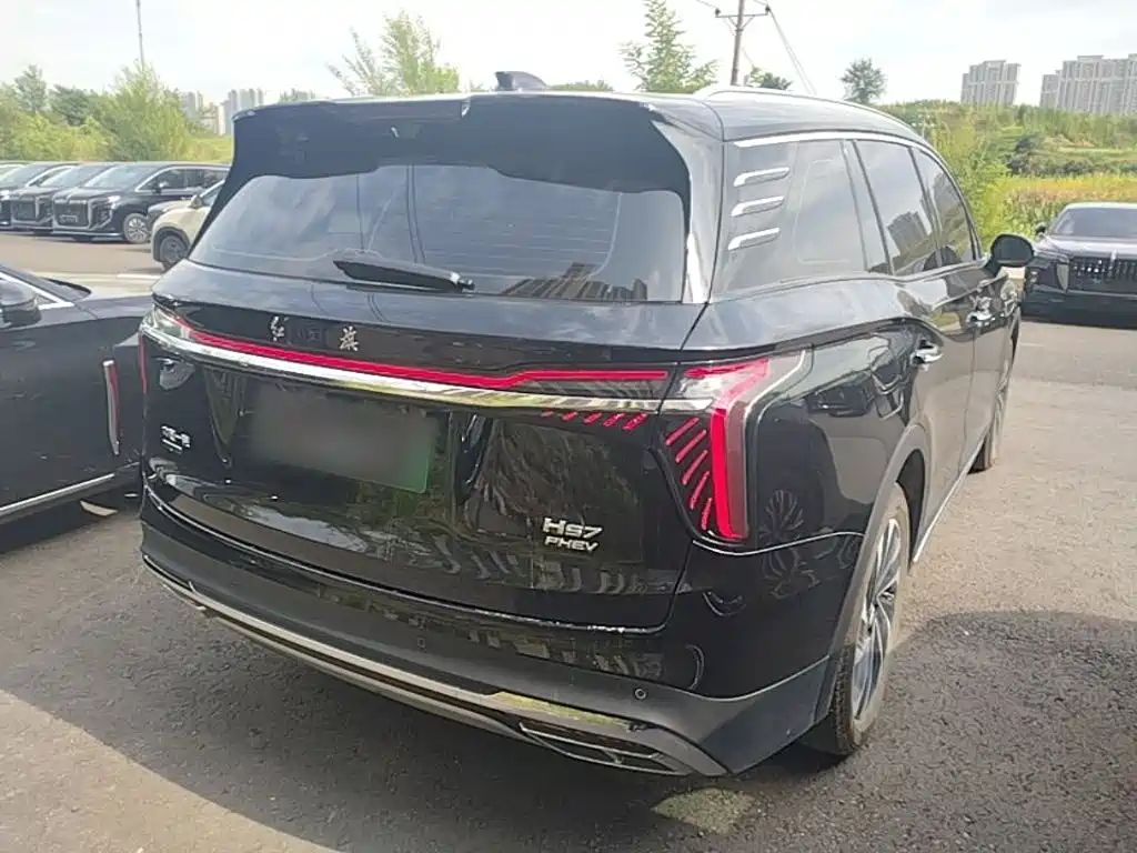 Hongqi HS7 PHEV 2024 2.0T PHEV 6 мест