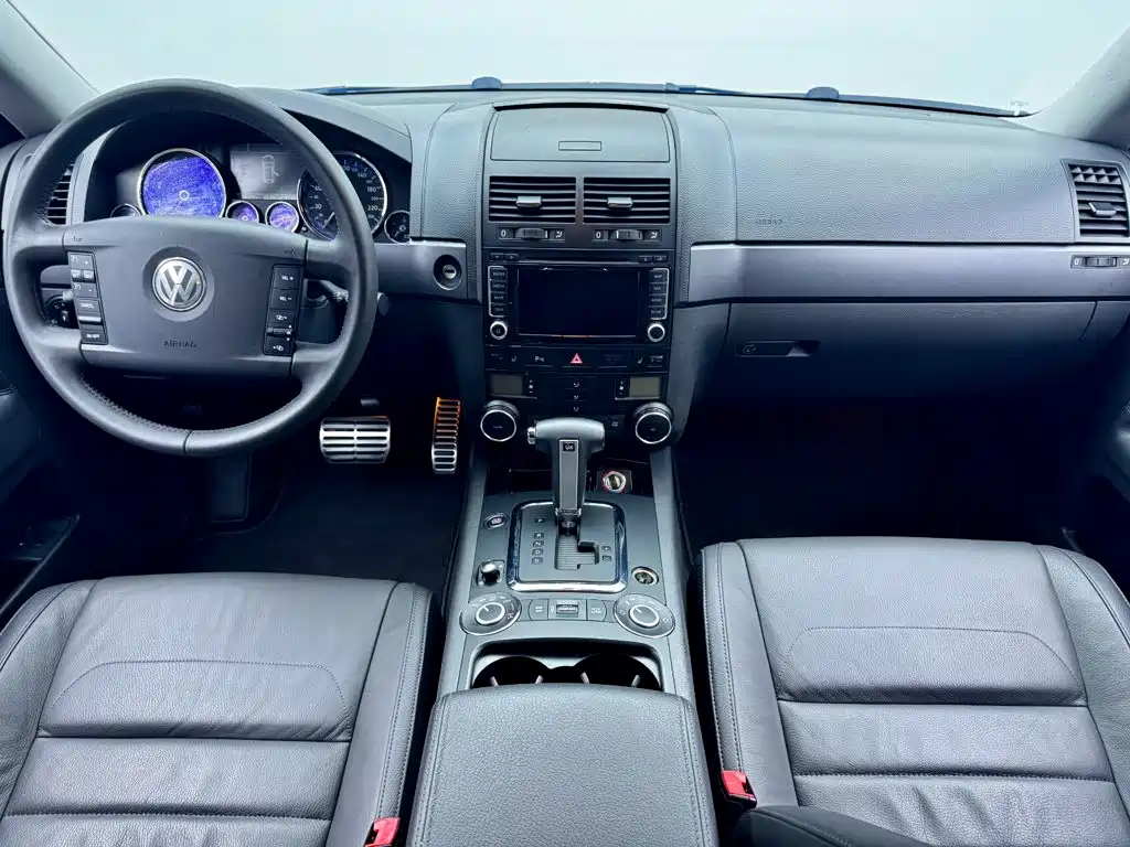 Volkswagen Touareg — миниатюра 14