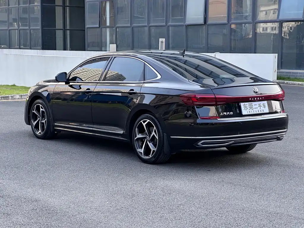 Volkswagen Passat — миниатюра 13