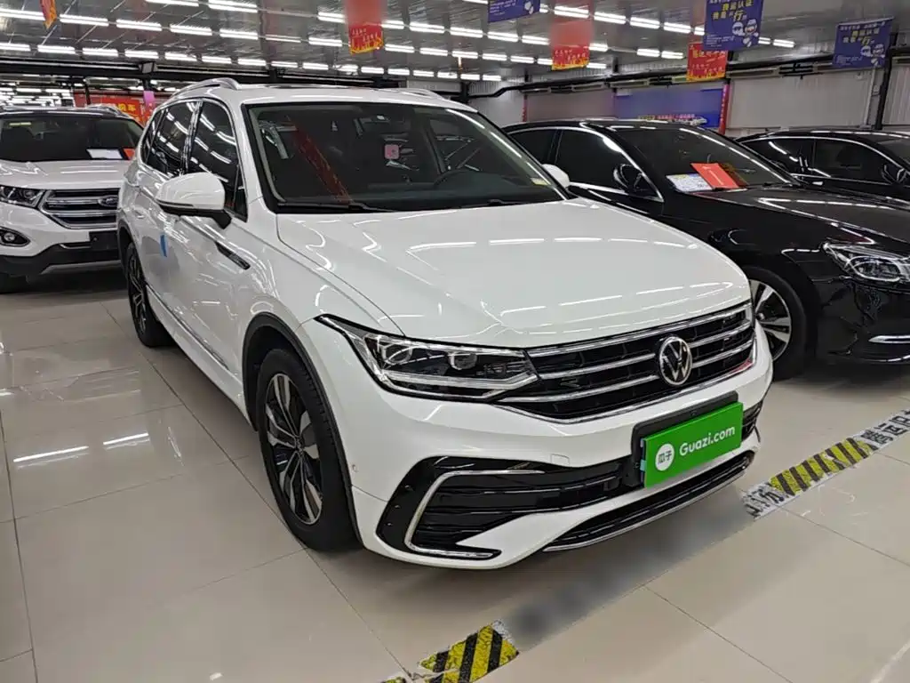 Volkswagen Tiguan L — миниатюра 4