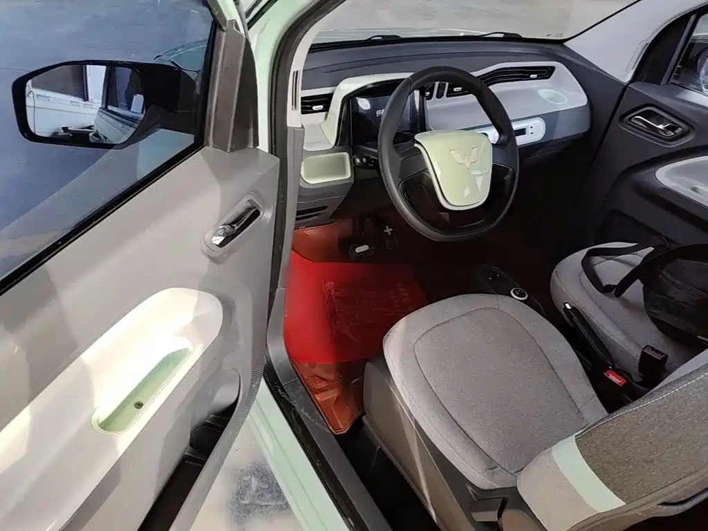 Wuling MINIEV — миниатюра 16
