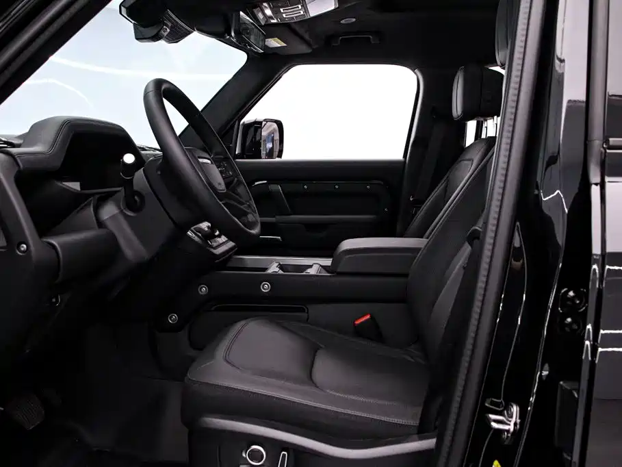 Land Rover Defender — миниатюра 14