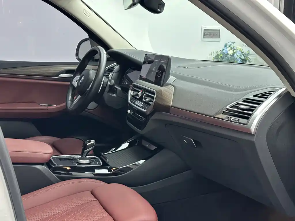 BMW X3 — миниатюра 16