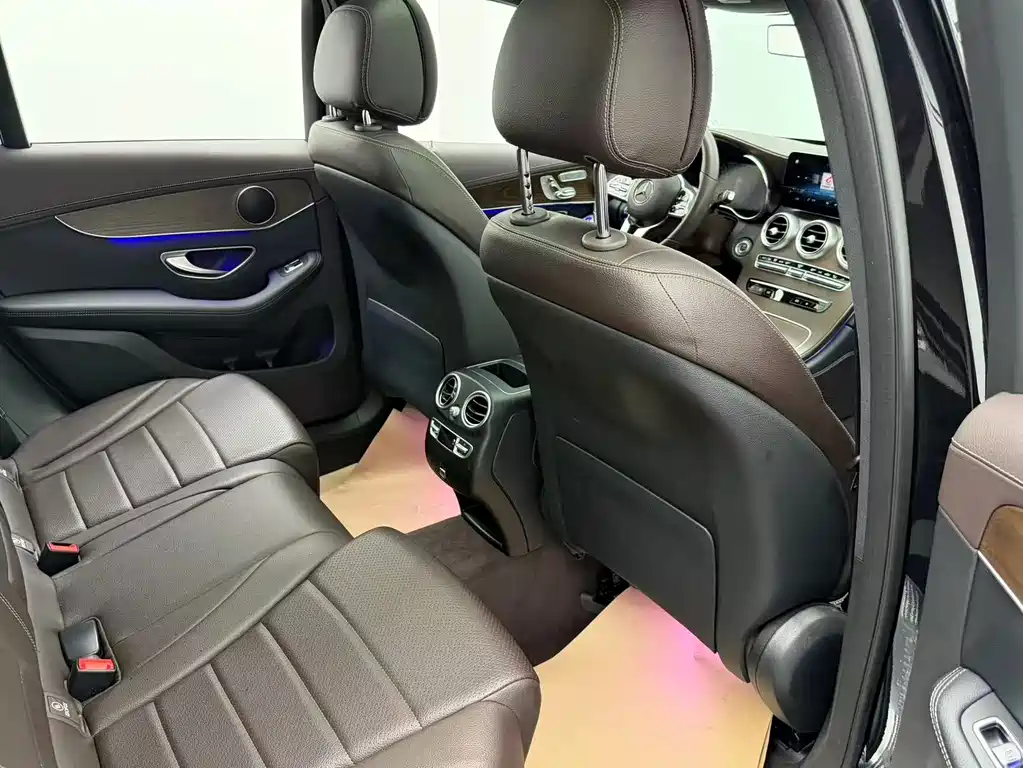 Mercedes-Benz GLC — миниатюра 23