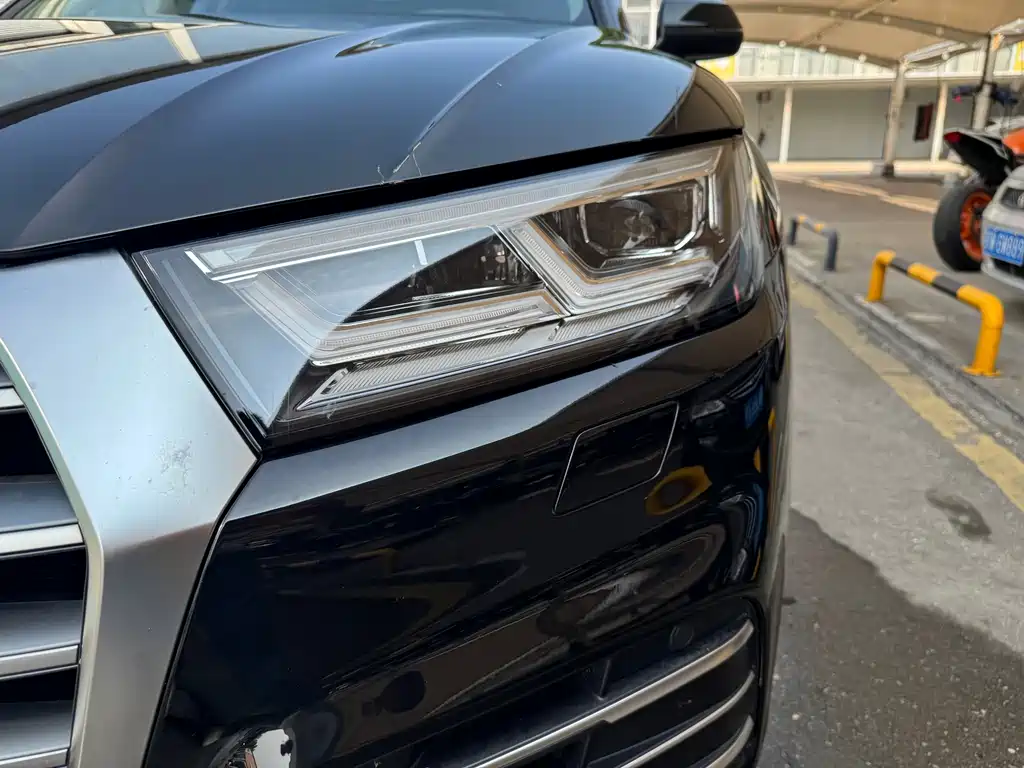 Audi Q5L — миниатюра 8