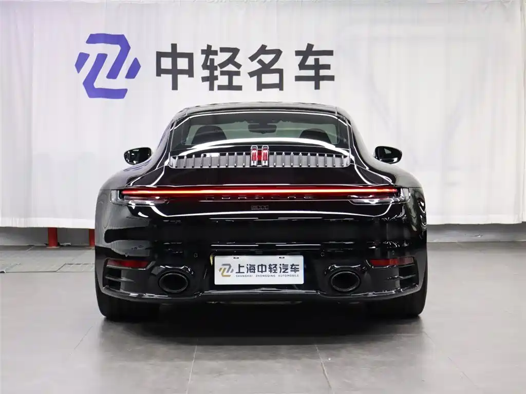 Porsche 911 2023 Carrera 3.0T