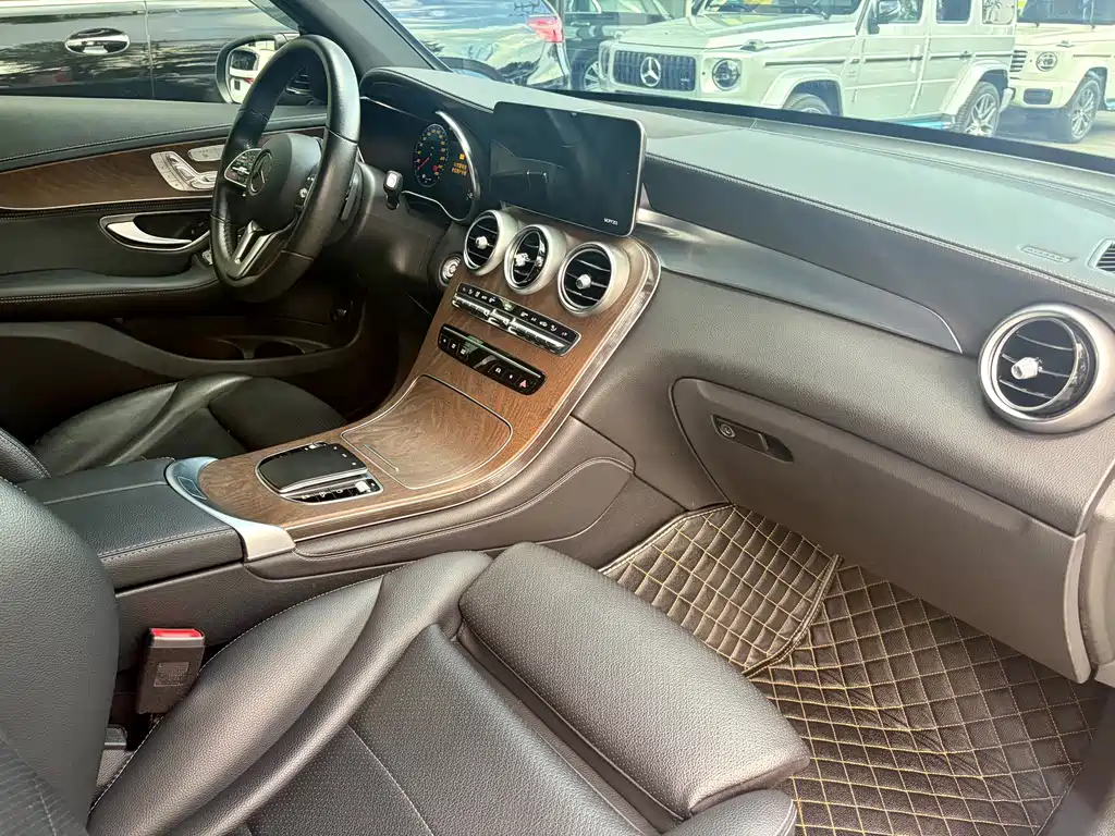 Mercedes-Benz GLC — миниатюра 14