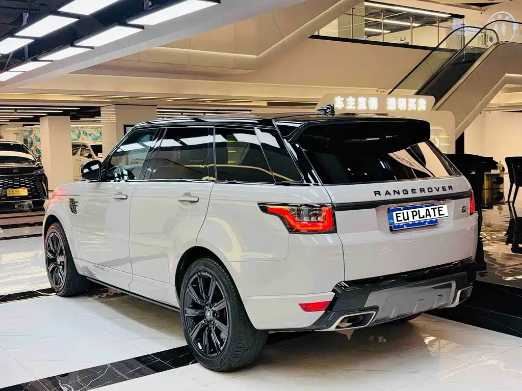 Land Rover Range Rover Sport 2021 3.0 L6 HST