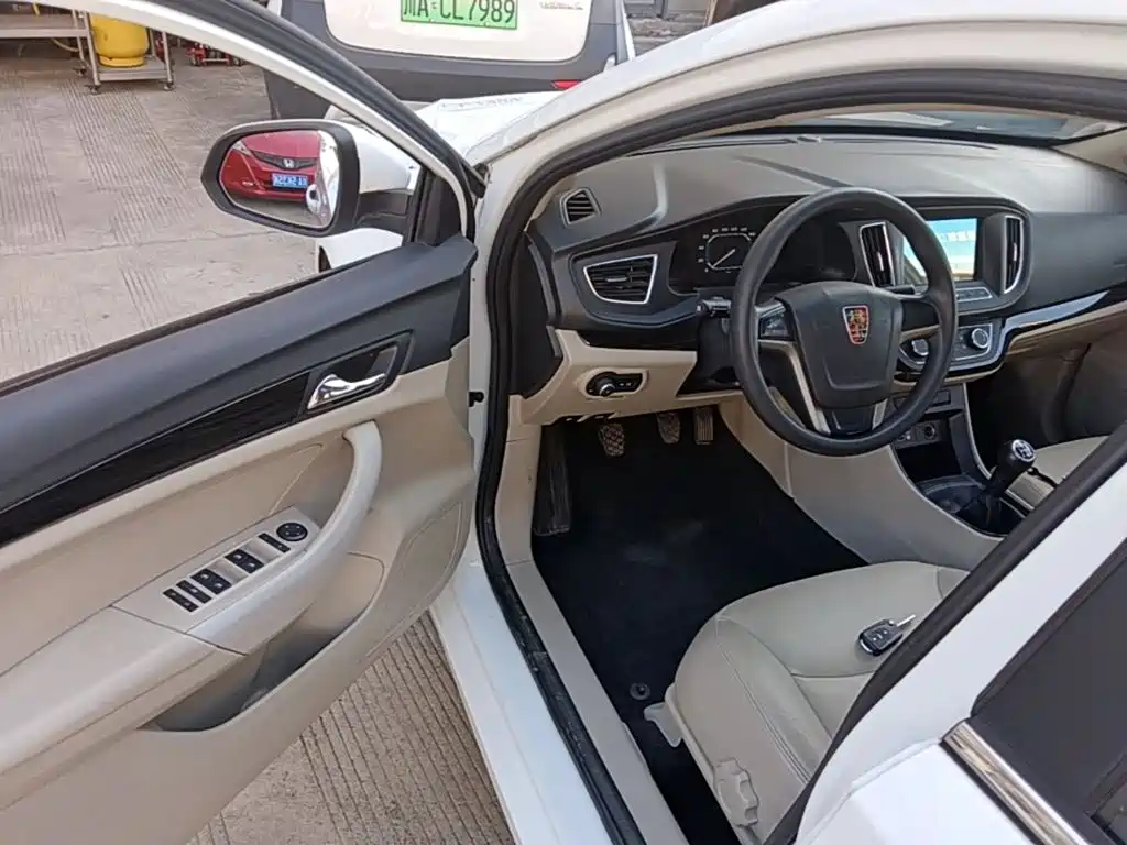 Roewe 360 — миниатюра 16