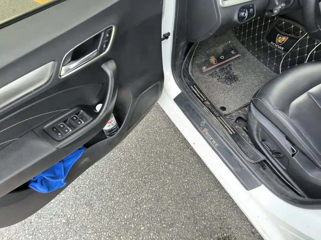 Roewe i6 Classic — миниатюра 12