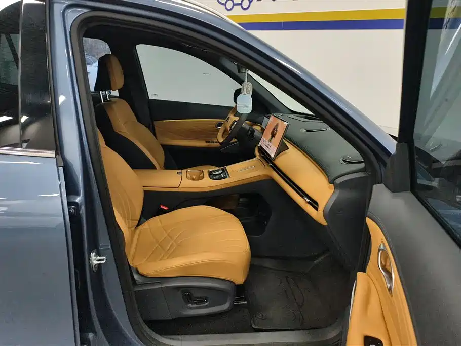 GEELY GALAXY GALAXY STARSHIP 7 EM I