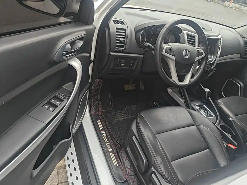 Changan CS35 — миниатюра 16
