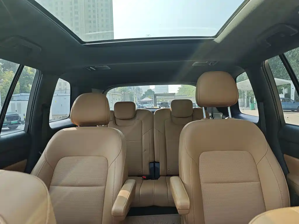 Li Auto Li ONE — миниатюра 15